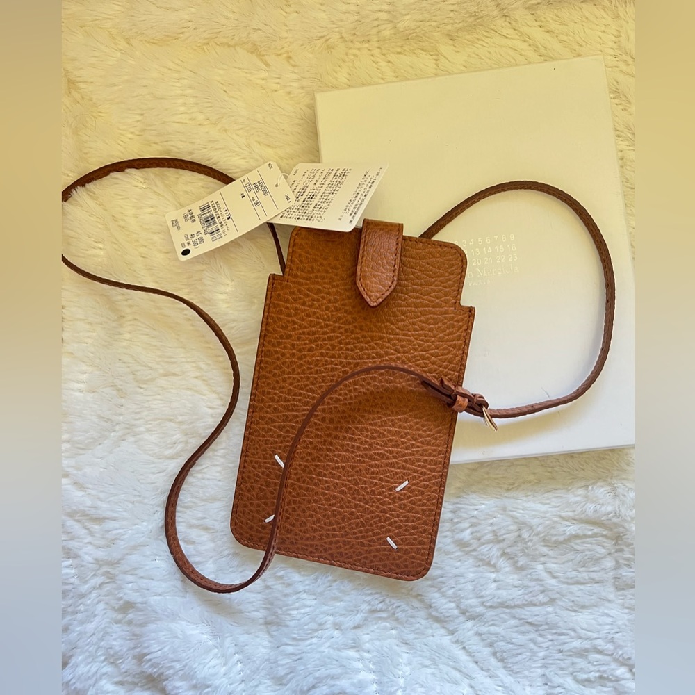 💯 Authentic 🫶🏻Maison Margiela | Unisex Leather Smart Phone Case or Card Case